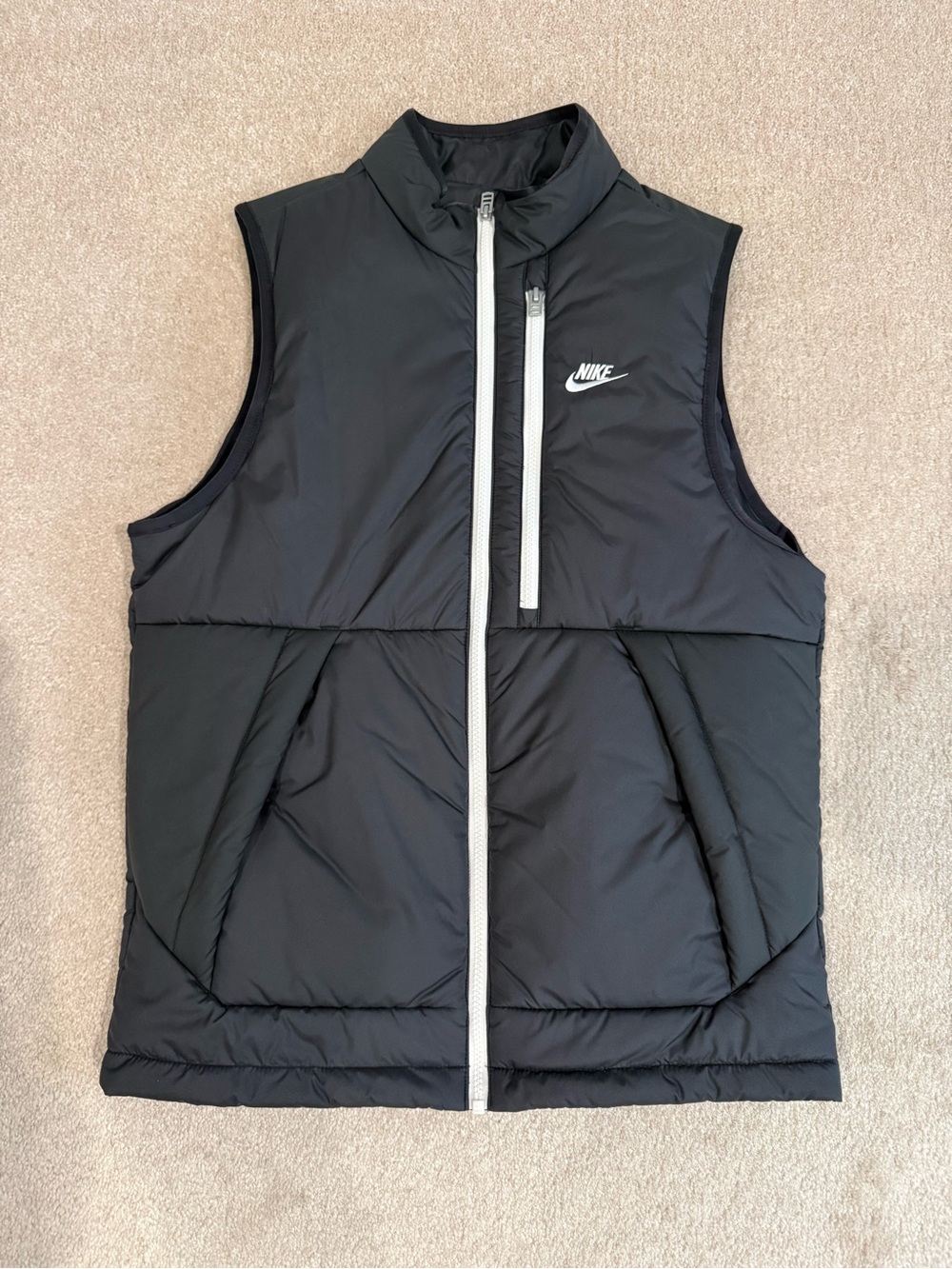 Nike Black Quilted Puffer Vest with Contrast Zip